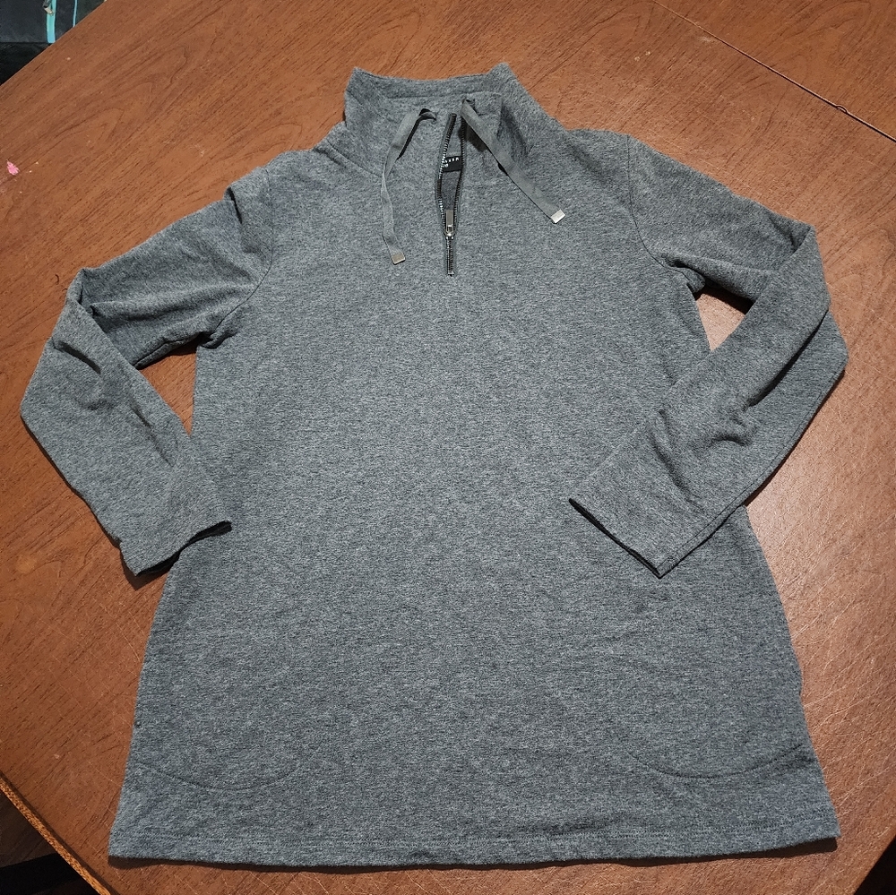 Susan Graver Weekend Gray Long Sleeve Top